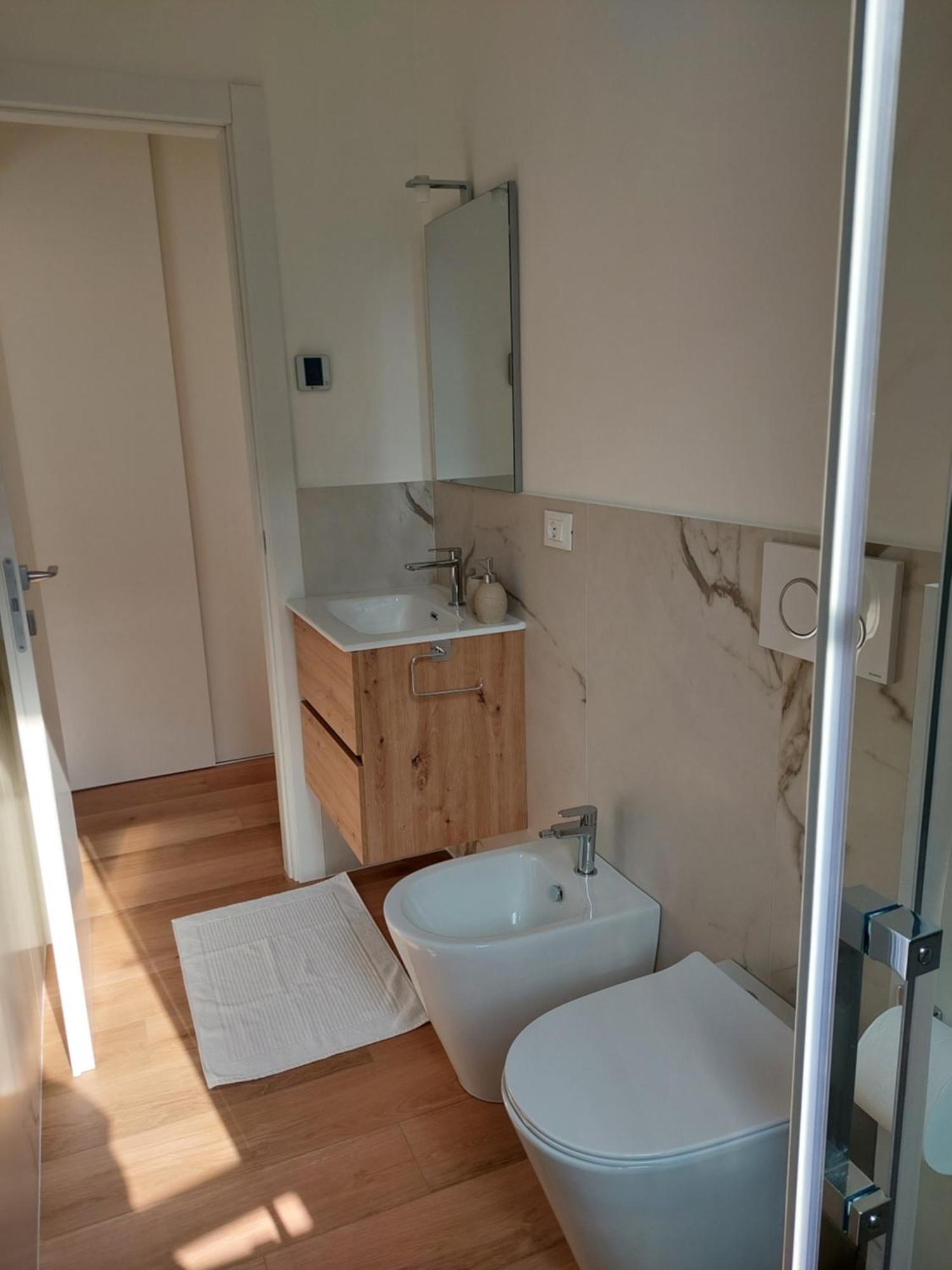 Casa Mappamondo Lecco Kültér fotó